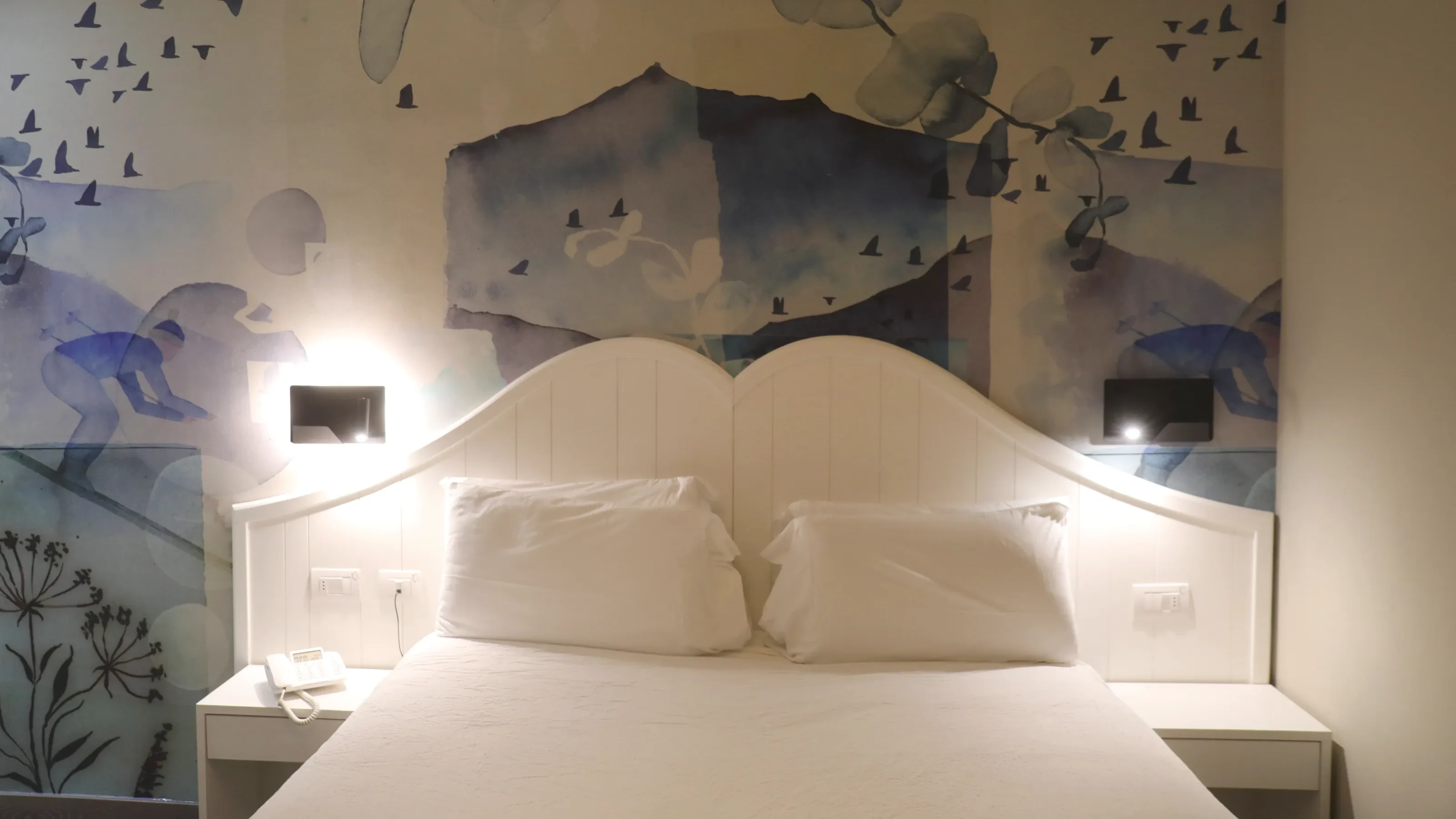 Camera dell'Hotel Eurossola con letto matrimoniale
