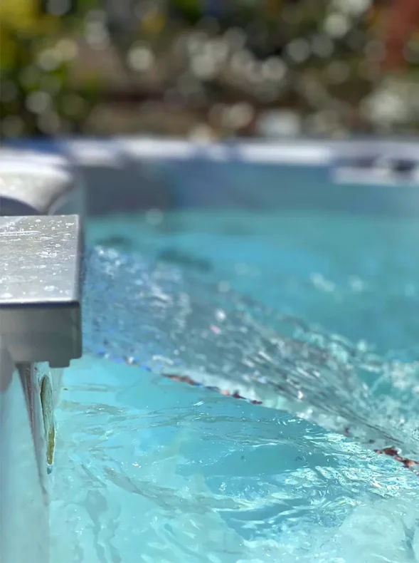 Pacchetto Momento Relax con vasca Jacuzzi® ad uso esclusivo